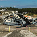 Metso Lokotrack® ST2.3™ Mobile Screen